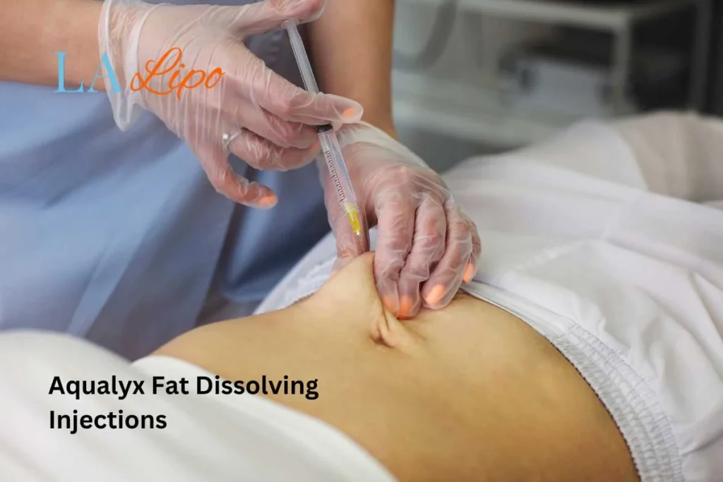 woman having fat dissolving injections Rickmansworth in the stomach
